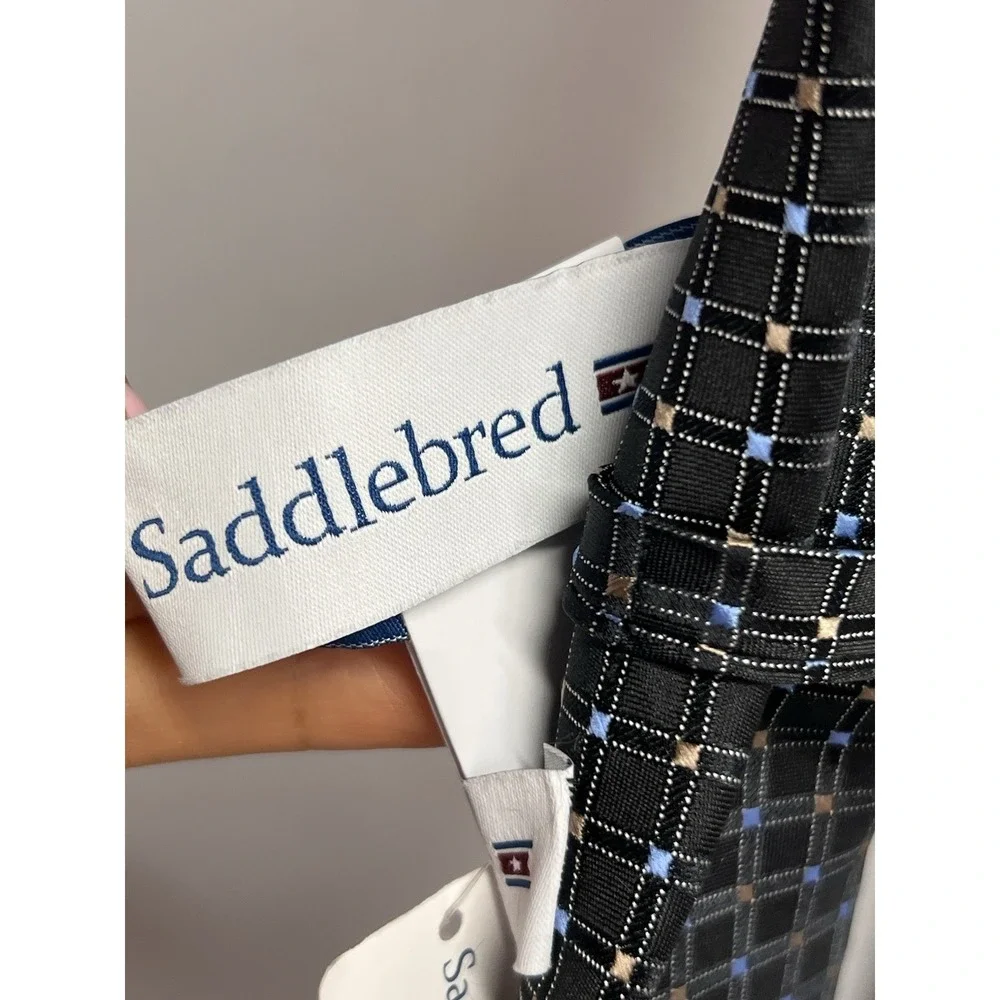 Saddlebred Mens Neck Tie Navy Blue White Geometric Pattern Silk‎ Blend NWT